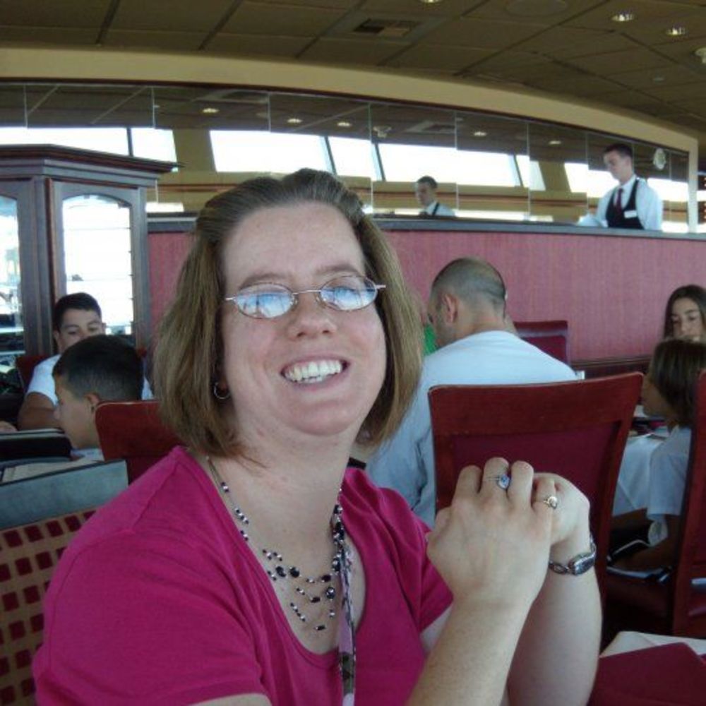 Meet your Posher, Stephanie